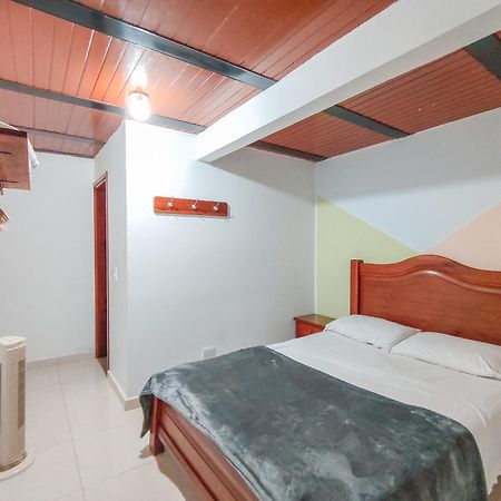 La Rosa Nautica Club Hotel Guaduas Kültér fotó