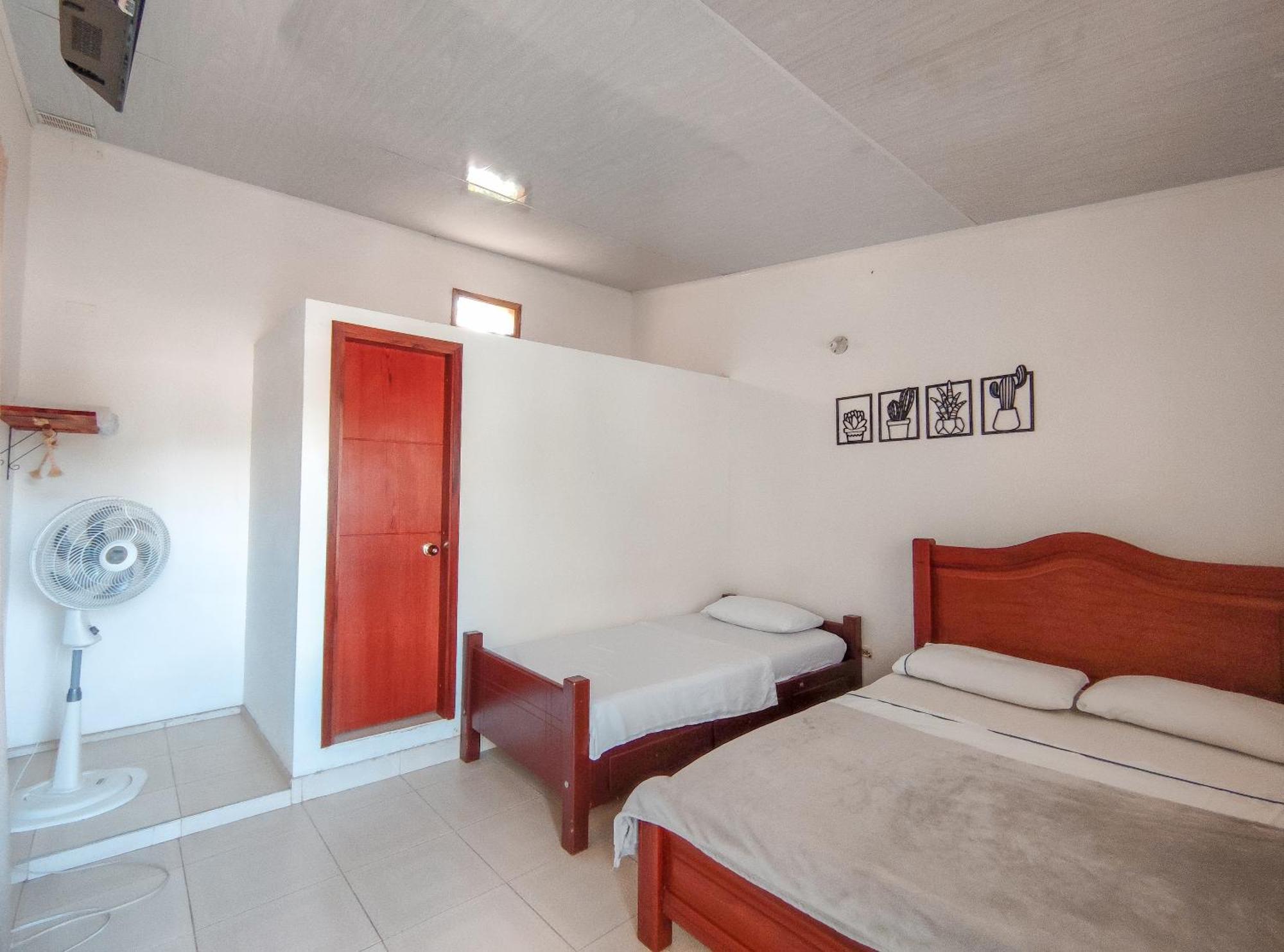 La Rosa Nautica Club Hotel Guaduas Kültér fotó